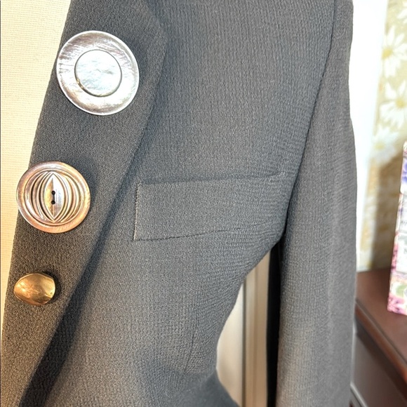 Vintage EUC Emporio Armani Beautifully Embellished Gray/Blue Suit Jacket/Skirt 🤩 - Picture 5 of 16
